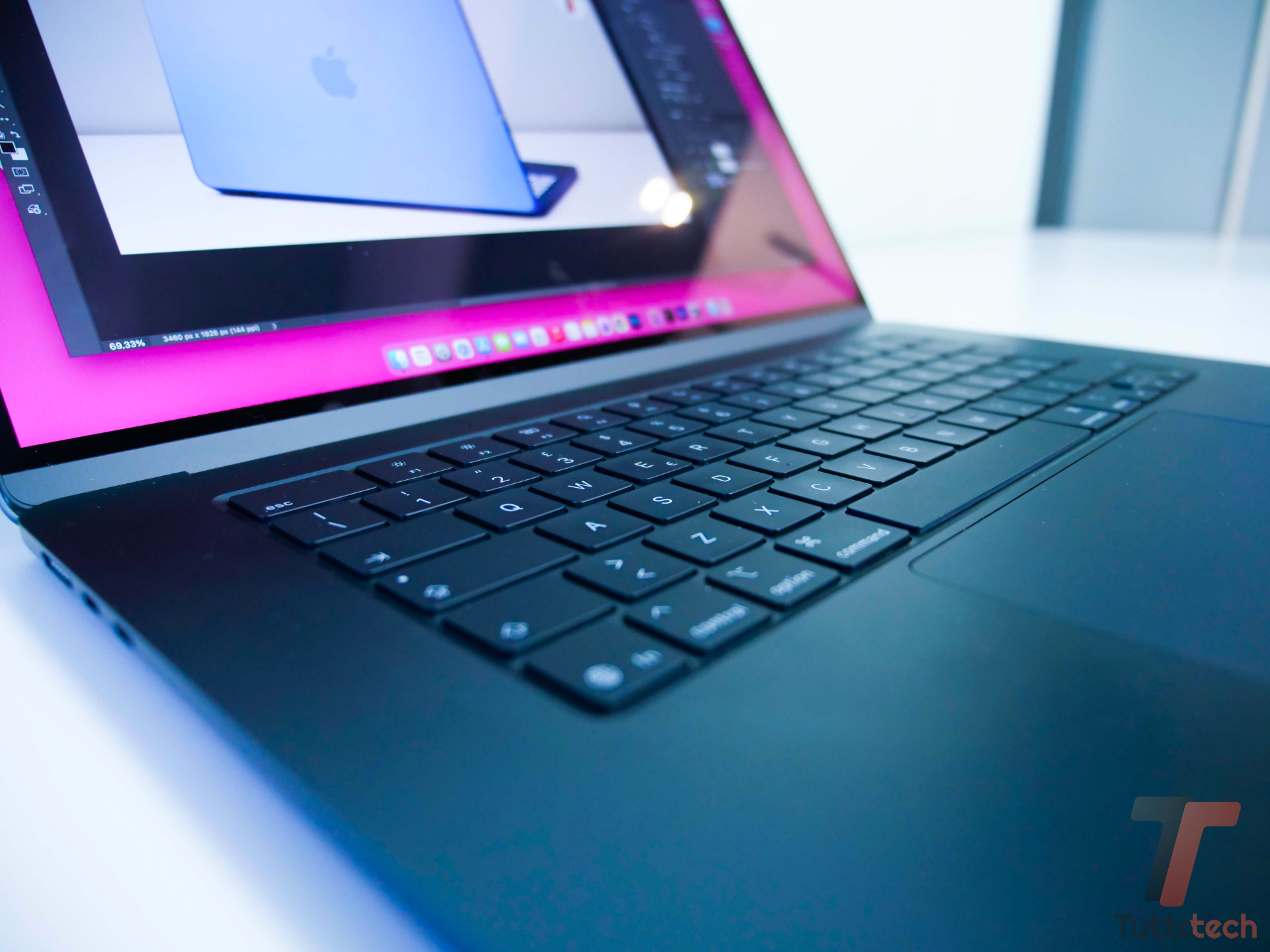 Recensione MacBook Air M5: il notebook (quasi) perfetto esiste. E non ha ventole 5