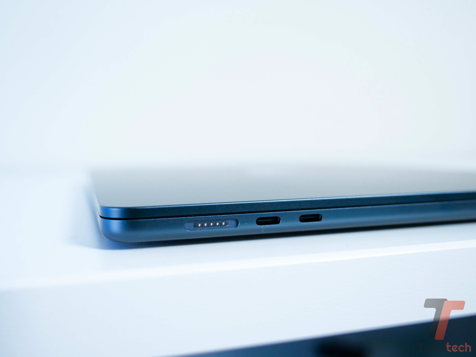 Recensione MacBook Air M5: il notebook (quasi) perfetto esiste. E non ha ventole 14