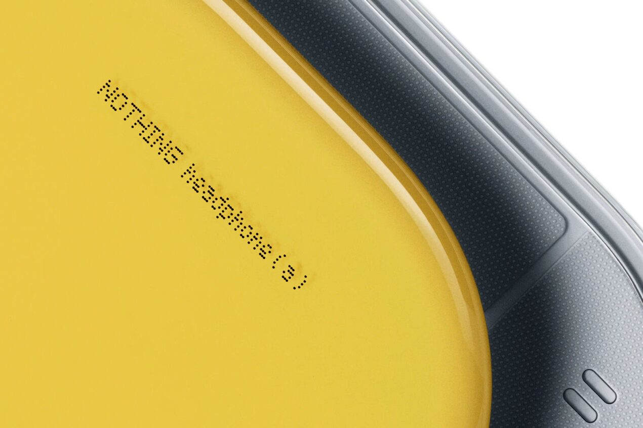 Nothing ha presentato Headphone (a), cuffie over-ear con design audace e tanta sostanza