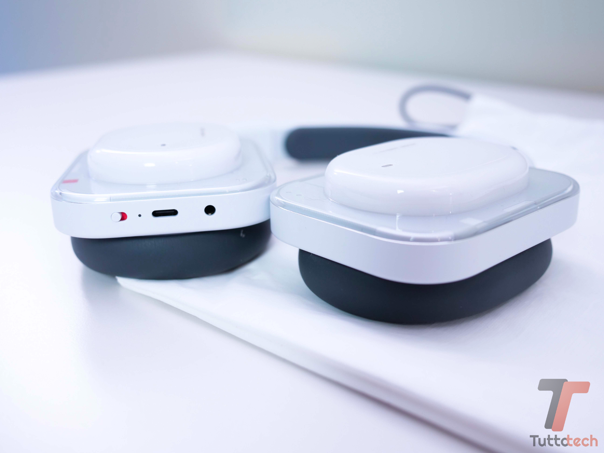 Recensione Nothing Headphone (a): le cuffie over ear accessibili a tutti 15