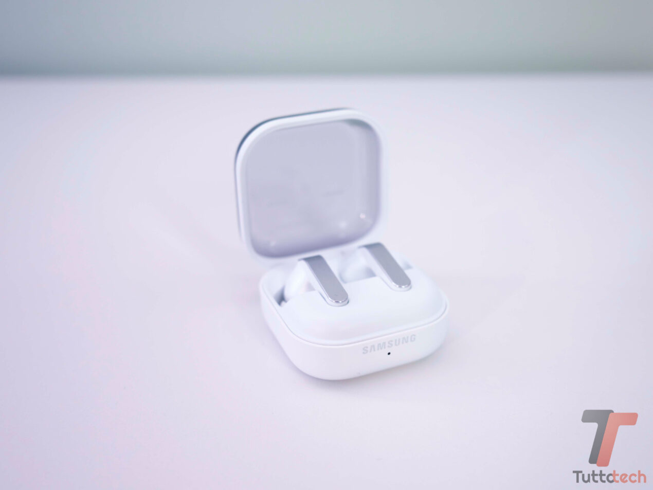 Recensione Samsung Galaxy Buds4 Pro: il suono che convince, l’ecosistema che divide