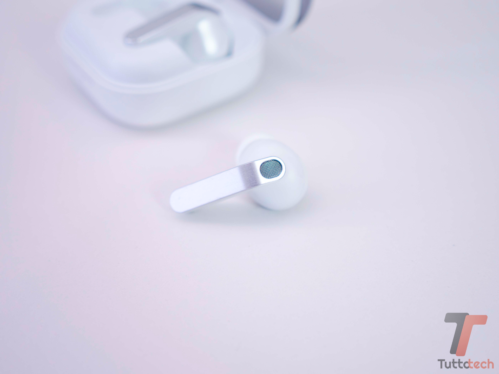 Recensione Samsung Galaxy Buds4 Pro: il suono che convince, l'ecosistema che divide 15