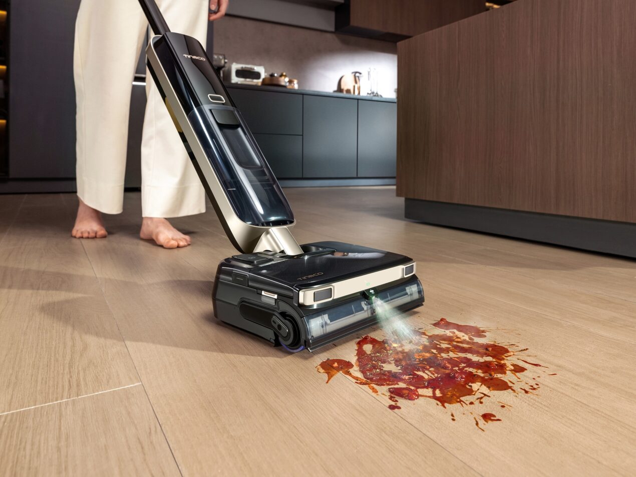 Tineco porta in Italia l'aspirapolvere e lavapavimenti FLOOR ONE S9 Master 2