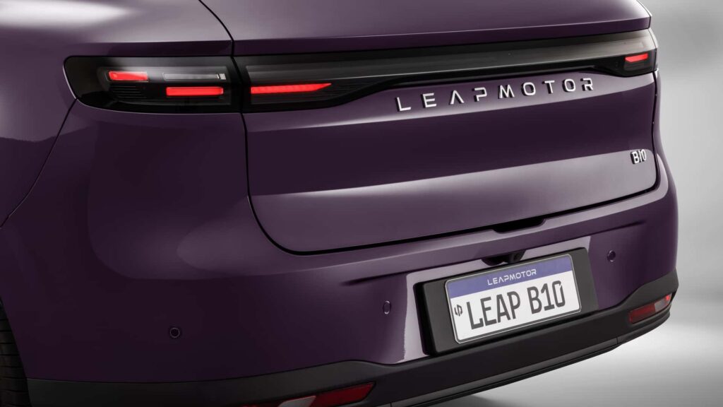 Leapmotor supera per la prima volta le 100.000 consegne mensili e non accenna a fermarsi 2
