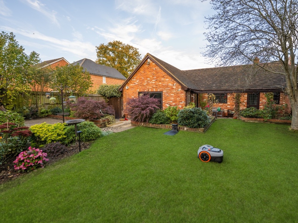 Navimow amplia la gamma in Italia con le serie i1 e i2 (anche LiDAR e AWD) 4