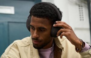 Sony WH-1000XM5: le cuffie con cancellazione del rumore top di gamma scendono a 179€ 4