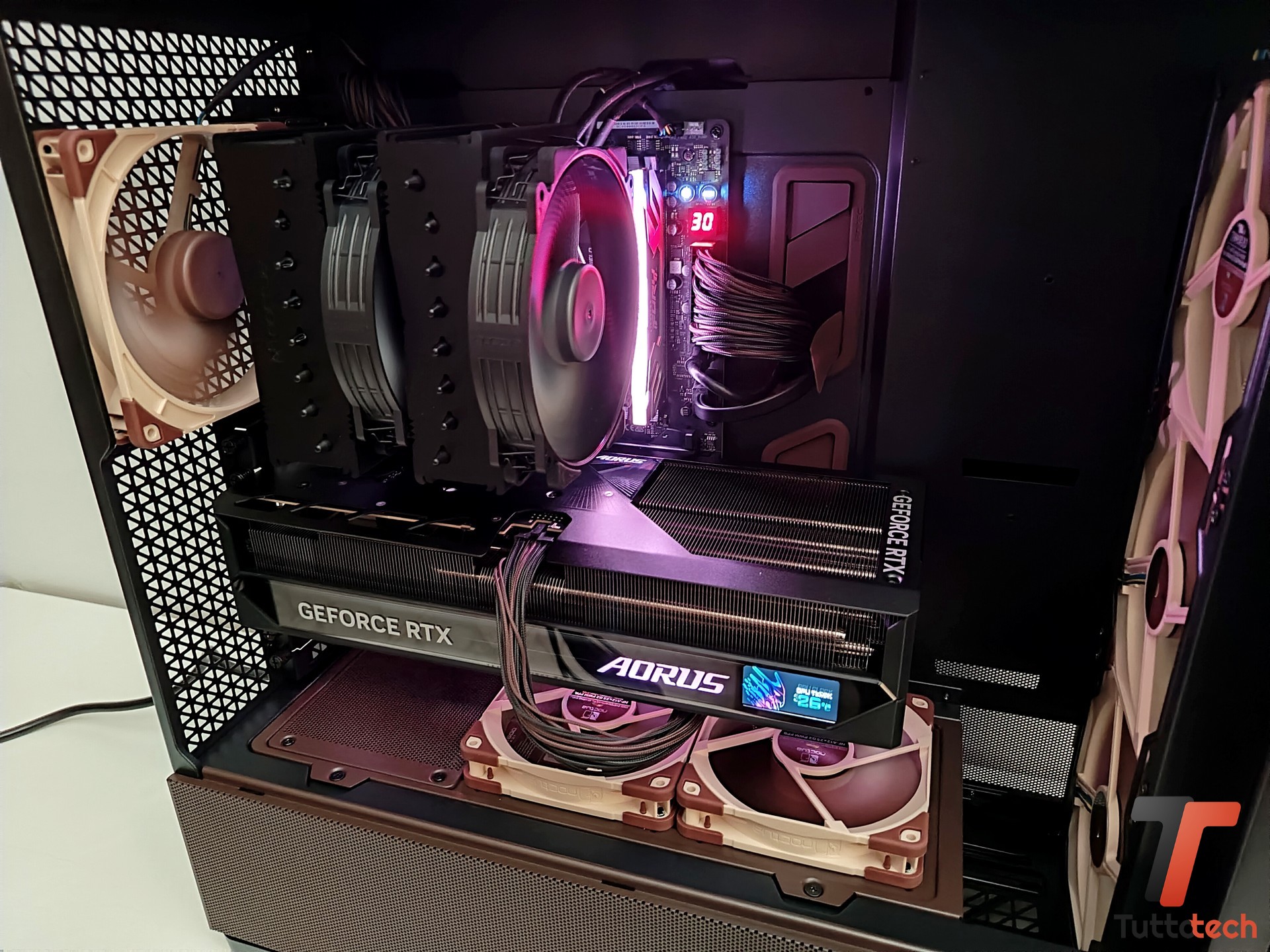 Antec Flux Pro Noctua Edition-tt-40