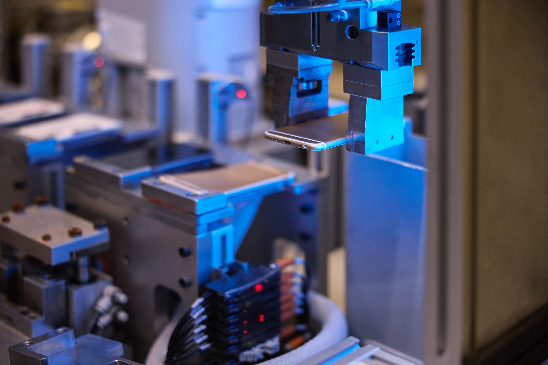 Apple batte ogni record: il 30% dei materiali nei suoi prodotti è riciclato. E non è finita qui 7