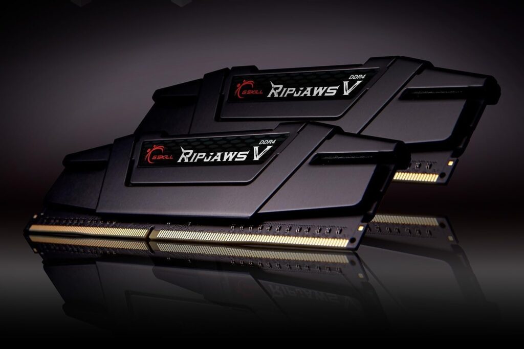 Offerta Amazon: Kit RAM G.Skill Ripjaws V (2x8GB) DDR4 al minimo storico di 43,76€ 4