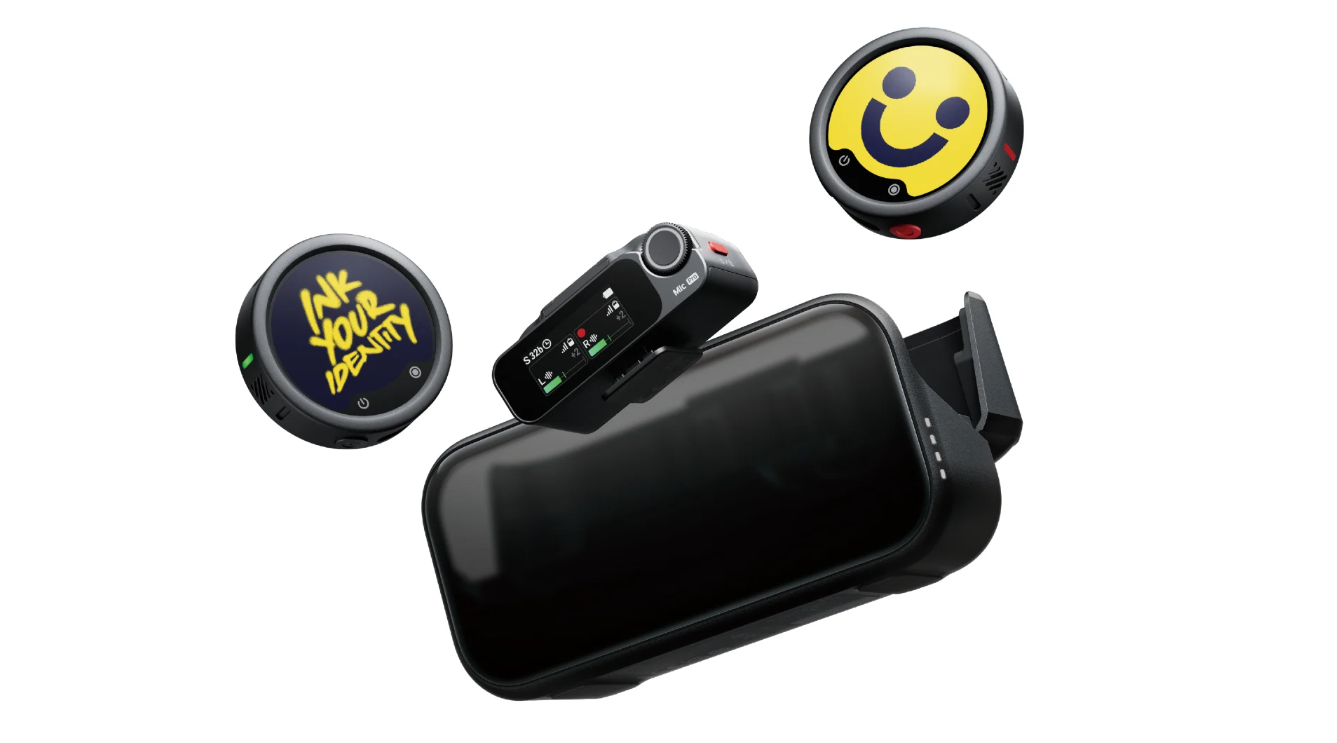 Insta360 Mic Pro è un microfono wireless con display E-Ink rivoluzionario 1