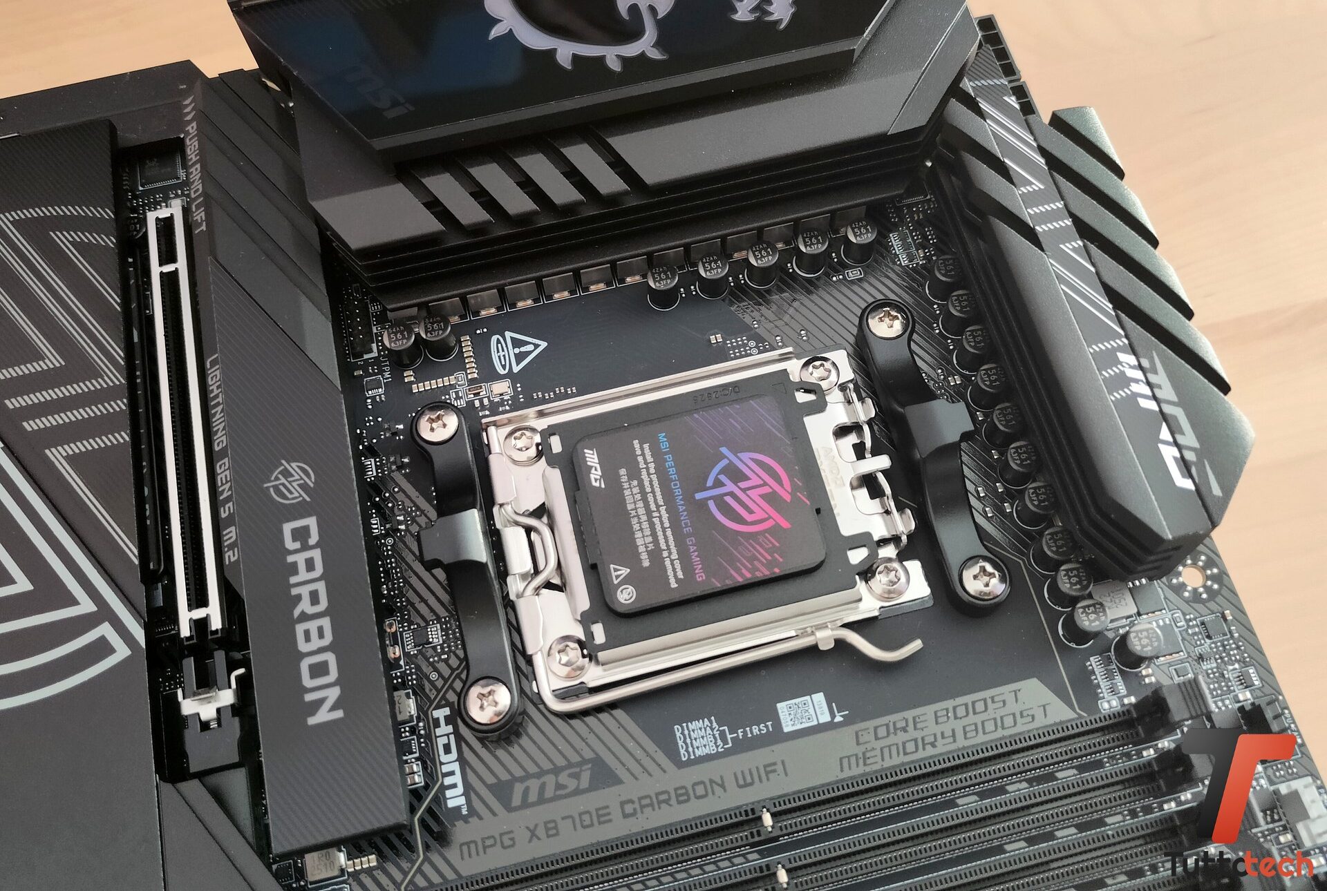 MSI MPG X870E CARBON WIFI-tt-2