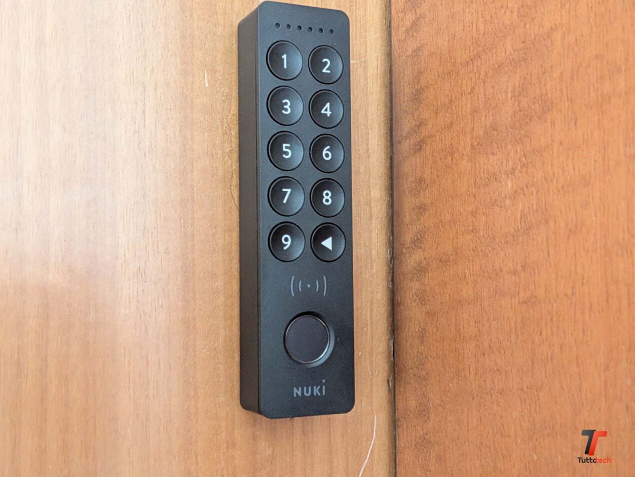 Recensione Nuki Keypad 2 NFC, il tastierino che aggiunge il tap-to-unlock alla smart home