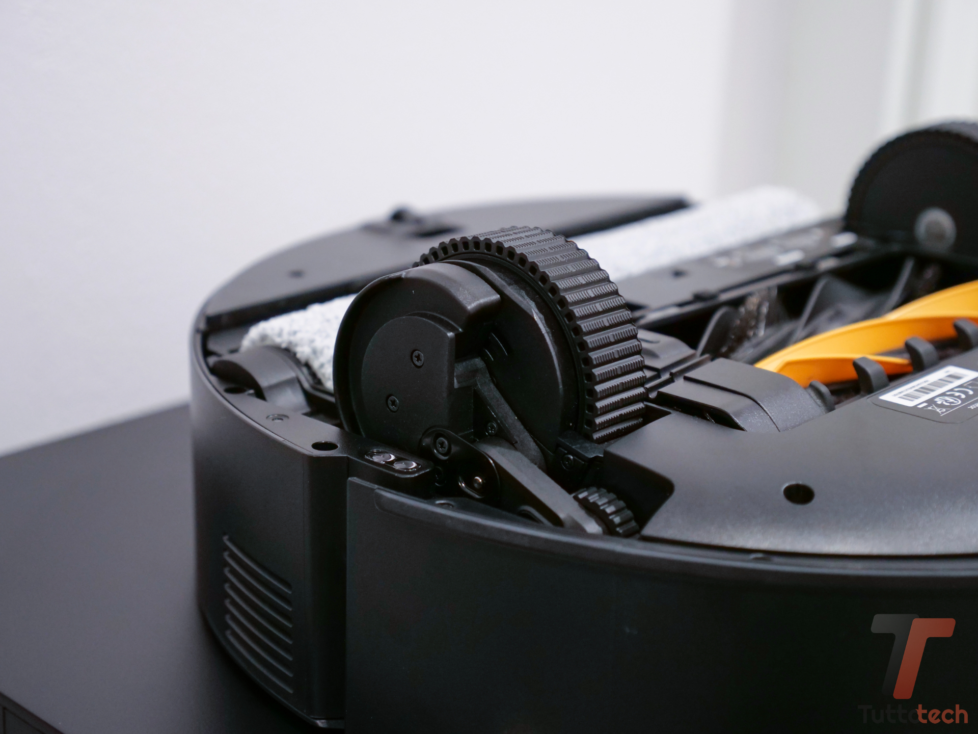 Recensione Dreame Aqua10 Roller: il robot con rullo più economico di Dreame 12
