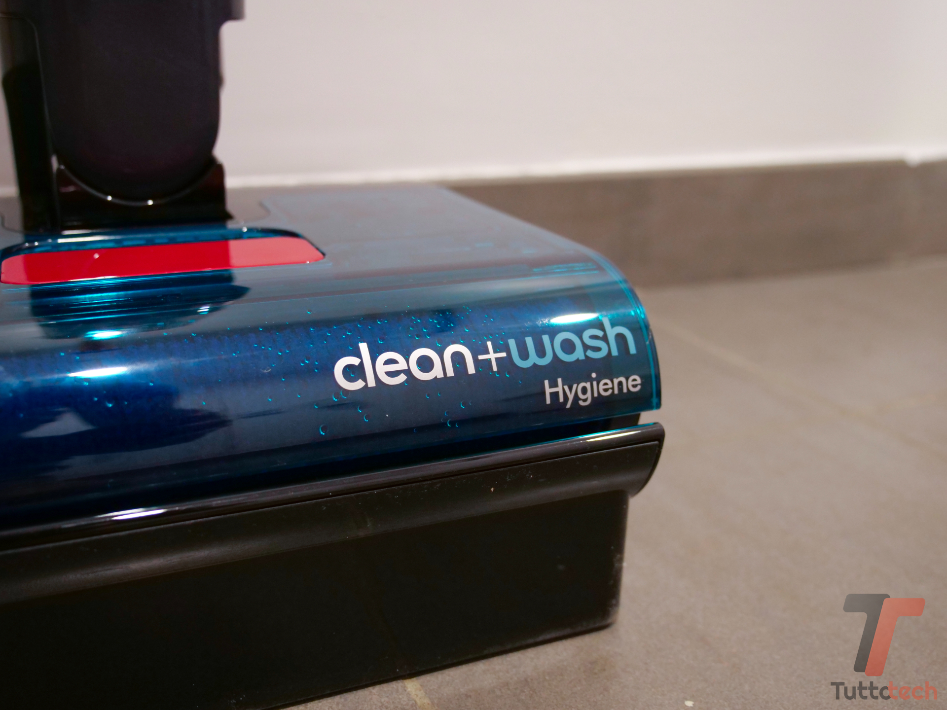 Recensione Dyson Clean+Wash Hygiene: la più agile delle lavapavimenti con qualche compromesso 12