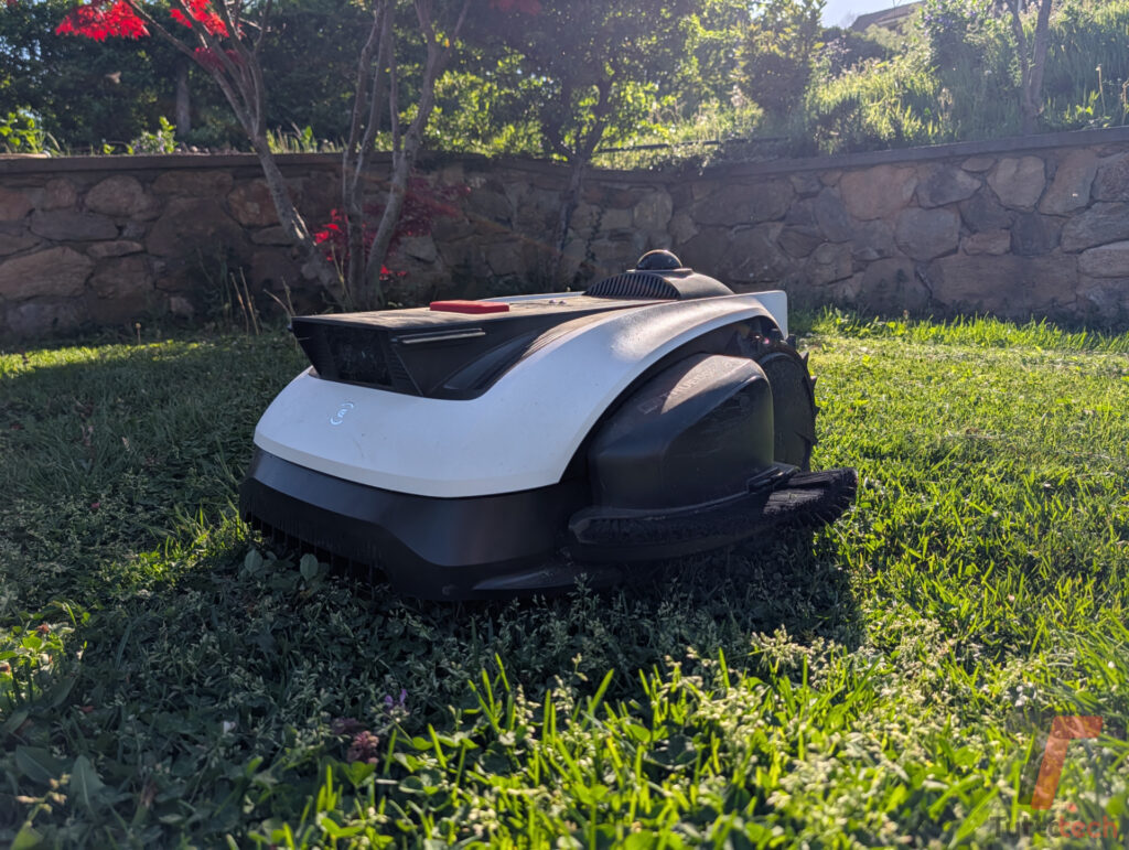Ecovacs goat tt 13