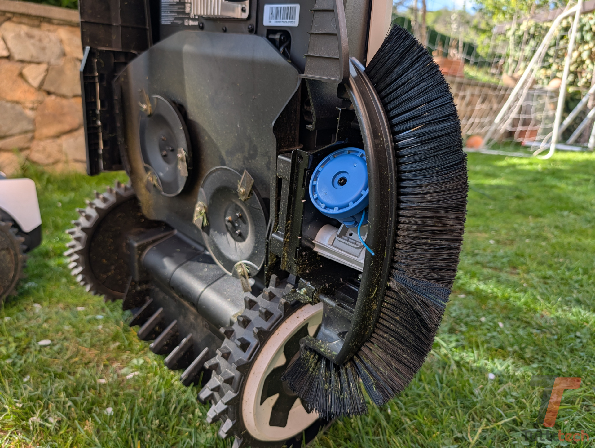 I robot tagliaerba Goat di ECOVACS a confronto: quale scegliere e quanto spendere (video) 7