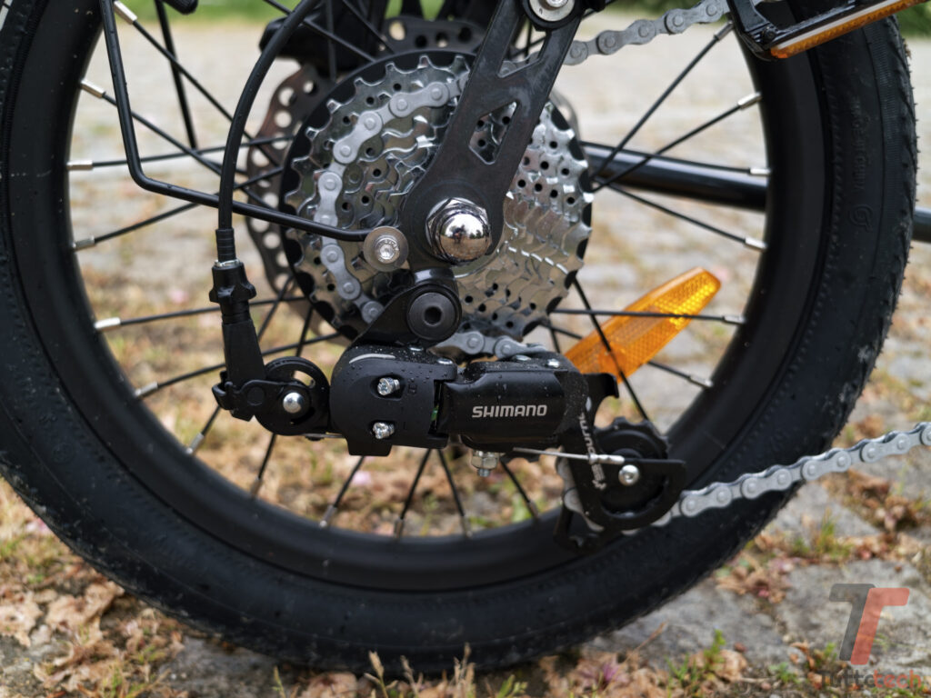 Recensione Engwe Zip: finalmente una bici elettrica pieghevole compattissima 6