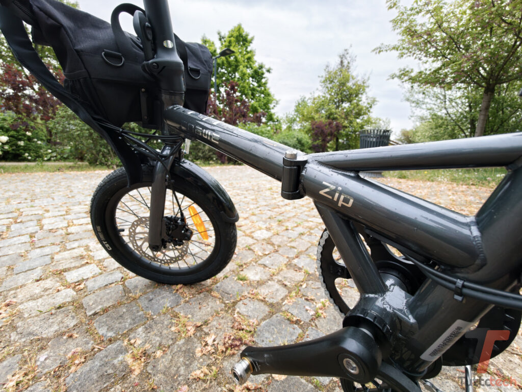Recensione Engwe Zip: finalmente una bici elettrica pieghevole compattissima 11
