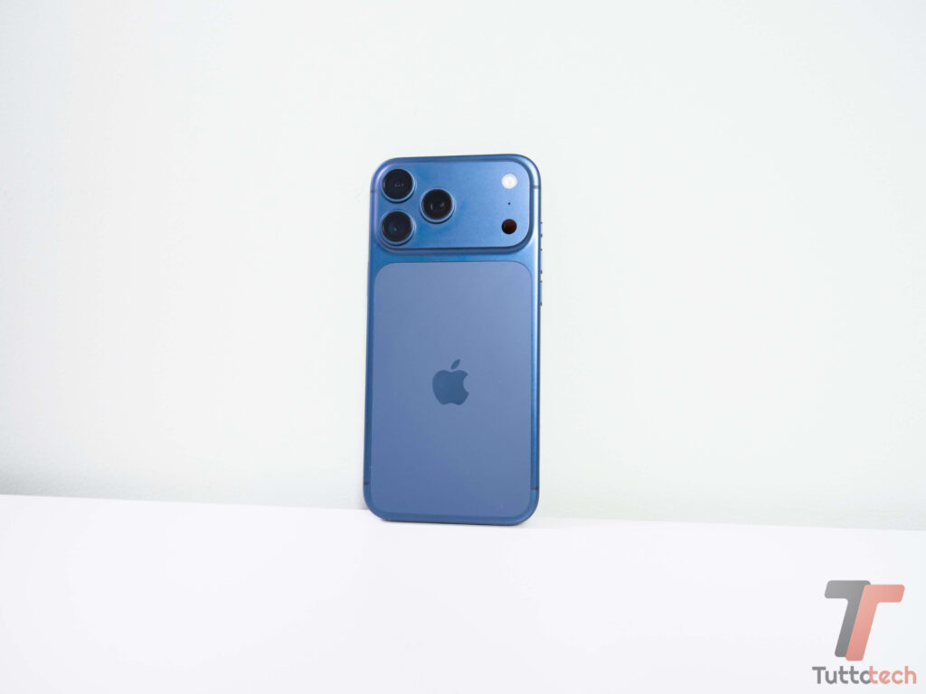 iPhone 17 Pro e Pro Max crollano ai minimi storici prima del keynote Apple: risparmi fino a 270€