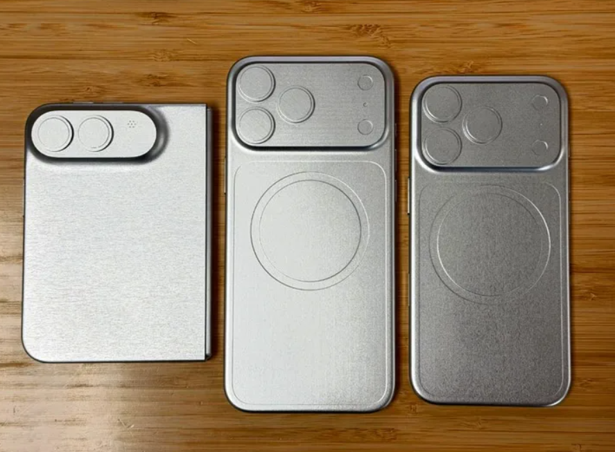 iPhone Fold Ultra iPhone 18 Pro