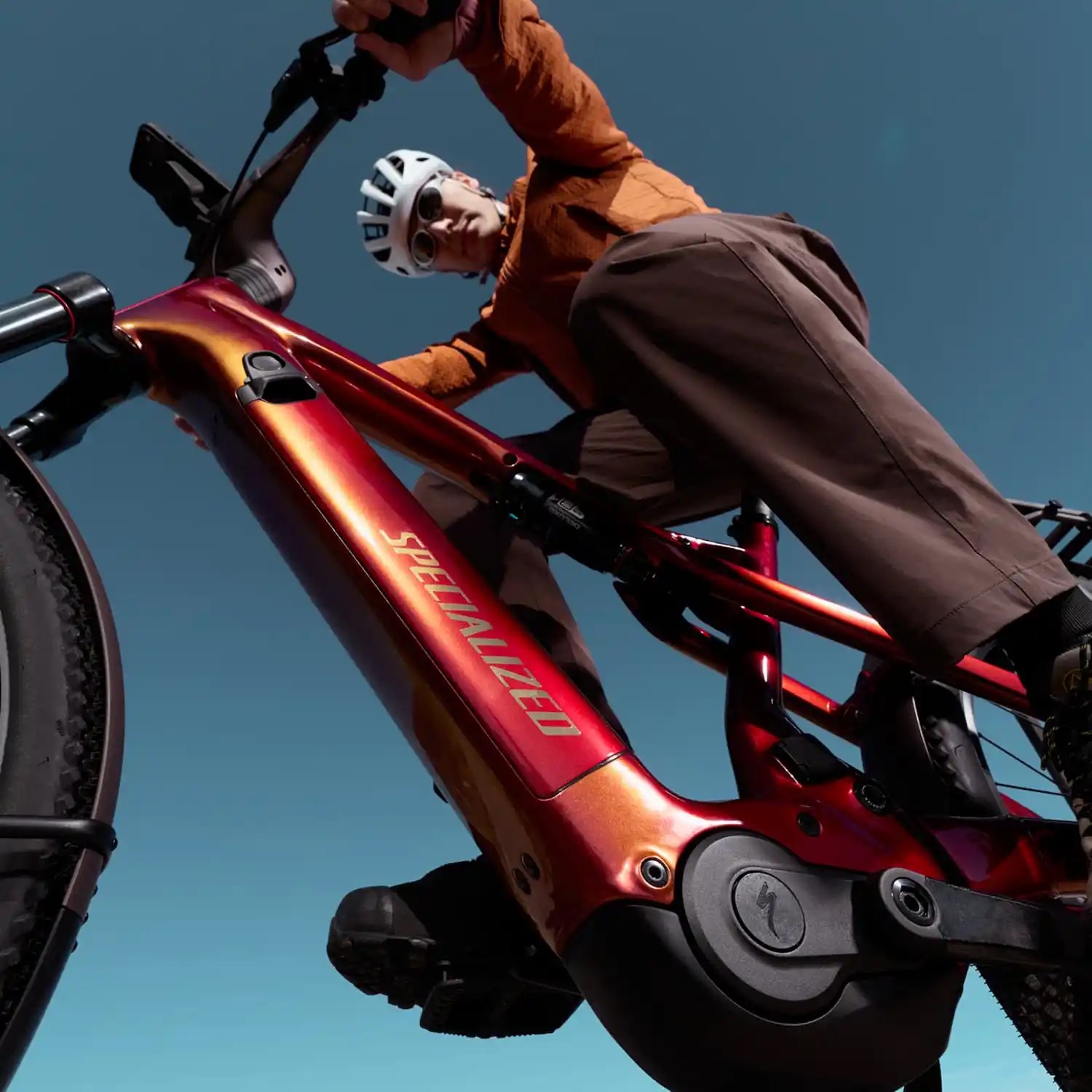 Specialized presenta la Vado 3 X: la e-bike da città incontra le sospensioni da mountain bike 2