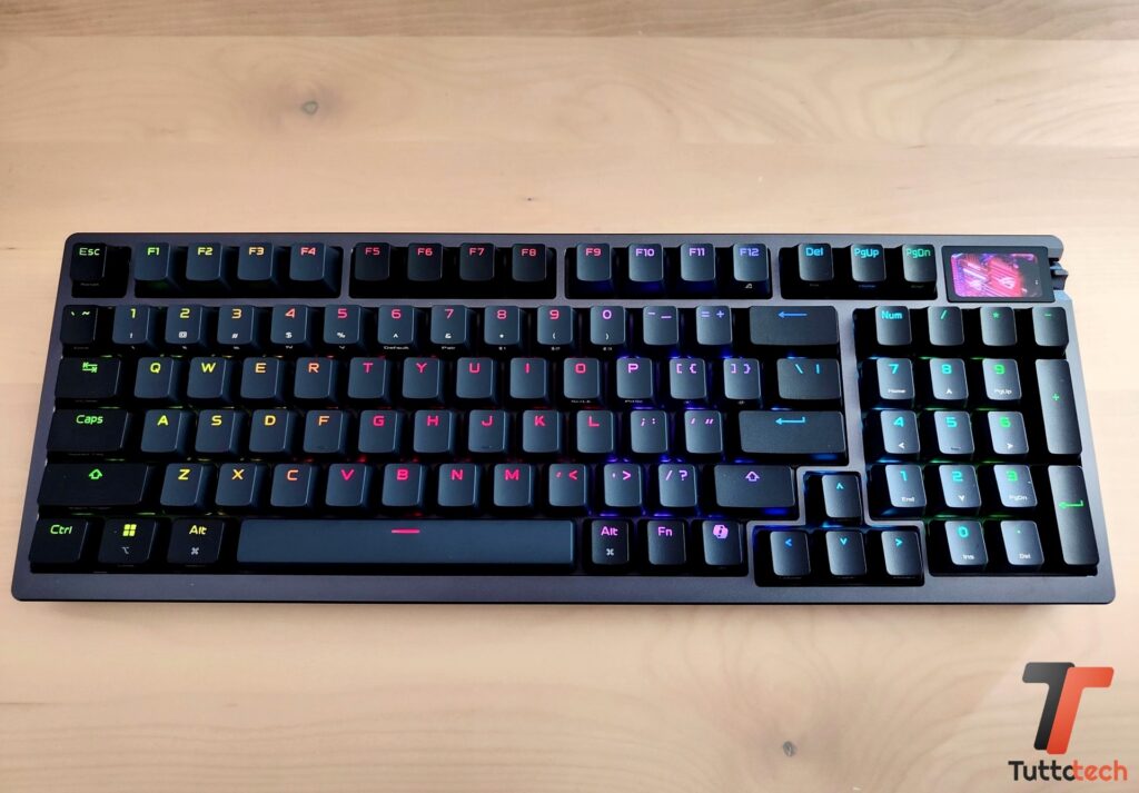 Recensione ASUS ROG Azoth 96 HE: la tastiera gaming definitiva? Quasi, ma non per tutti