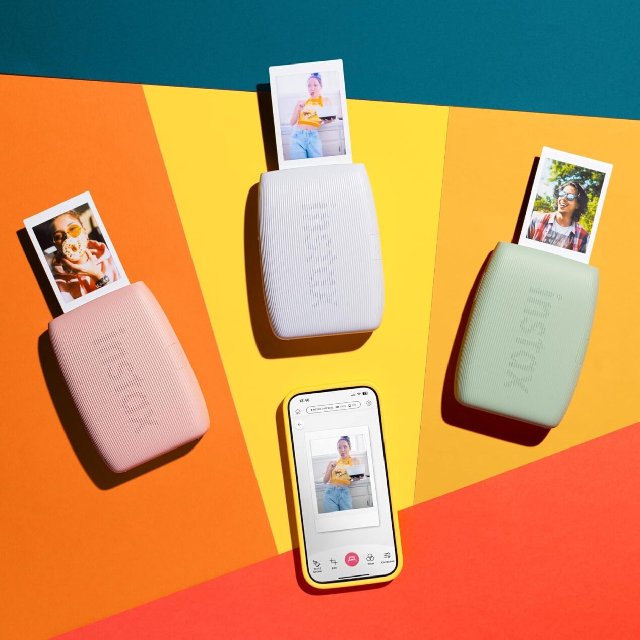 Bomba Fujifilm: la stampante portatile Instax Mini Link 3 Clay White oggi costa 60€ in meno