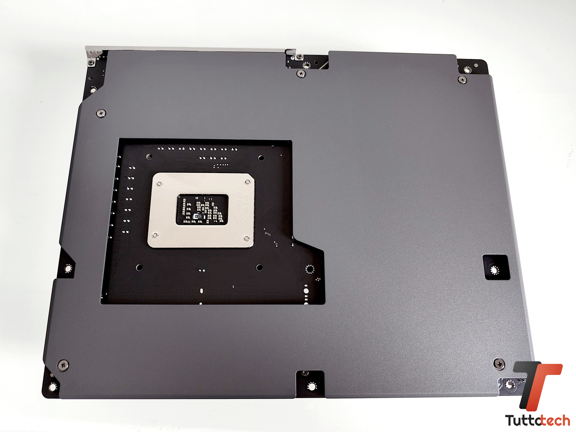 GIGABYTE Z890 EAGLE WIFI7 PLUS-tt-16