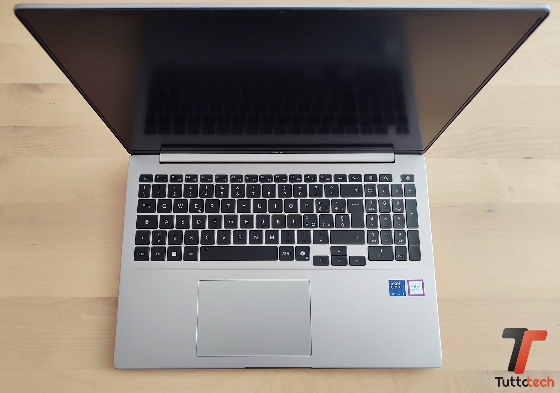 HONOR MagicBook 16 2026-tt-1(1)
