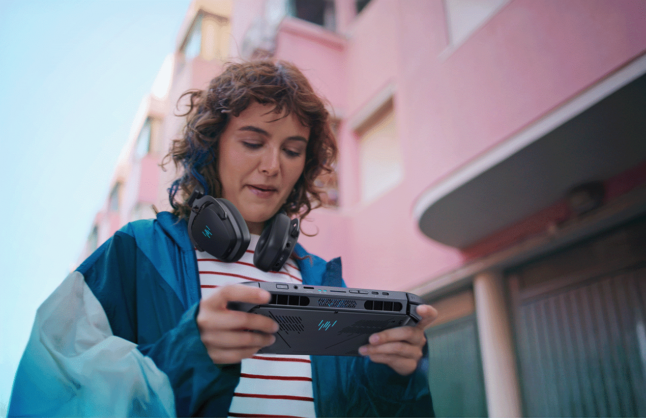 Acer Predator Atlas 8 ufficiale: la nuova console handheld con Intel Arc G3 Extreme