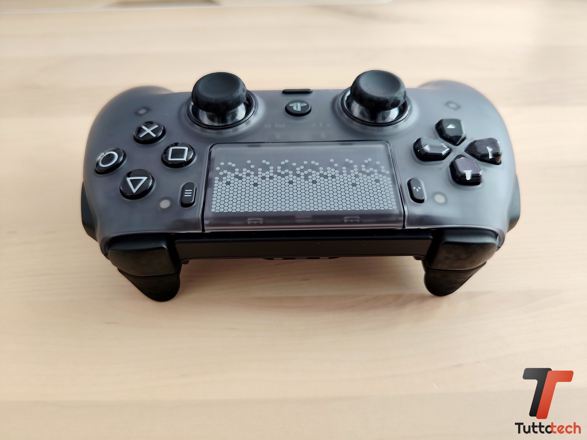 SCUF Omega-tt-16