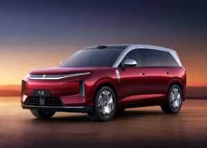 BYD fatica a soddisfare la domanda dei nuovi veicoli elettrici con ricarica ultra-rapida 3