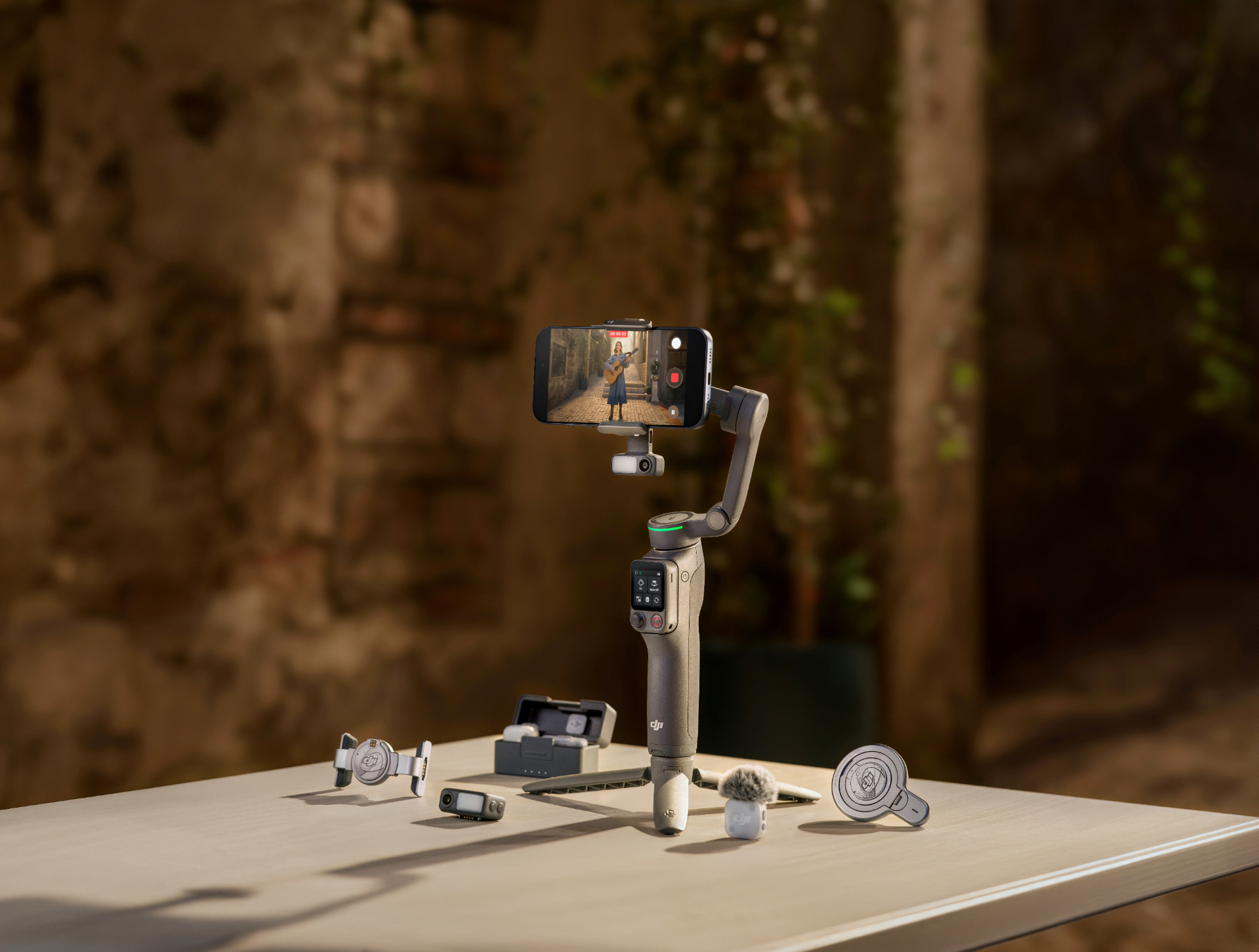 DJI Osmo Mobile 8P: il gimbal che vuole cambiare le regole per i creator 2