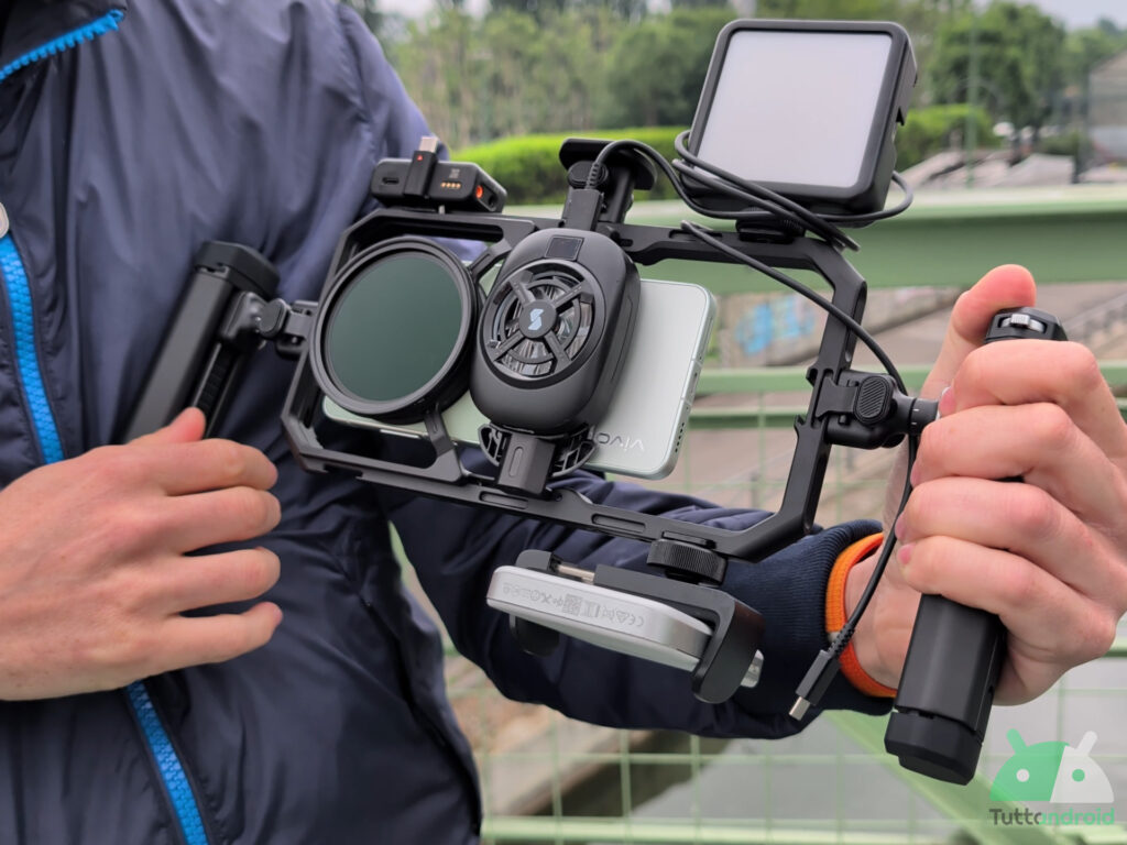 Abbiamo trasformato il Vivo X300 Ultra in una videocamera professionale, o quasi (video)