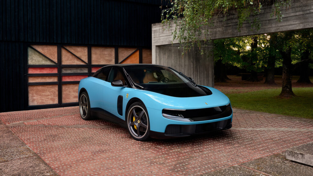 Ferrari Luce, la frenata rigenerativa in curva aumenta l'autonomia: +20% in montagna 10