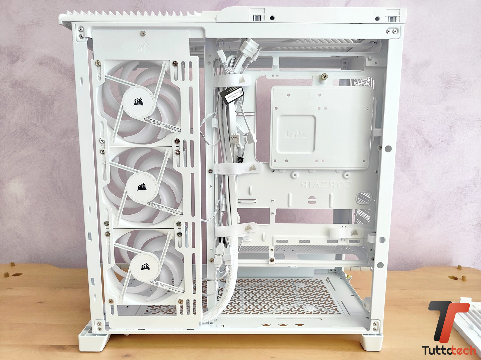 Corsair FRAME 4500X RS-R ARGB 15