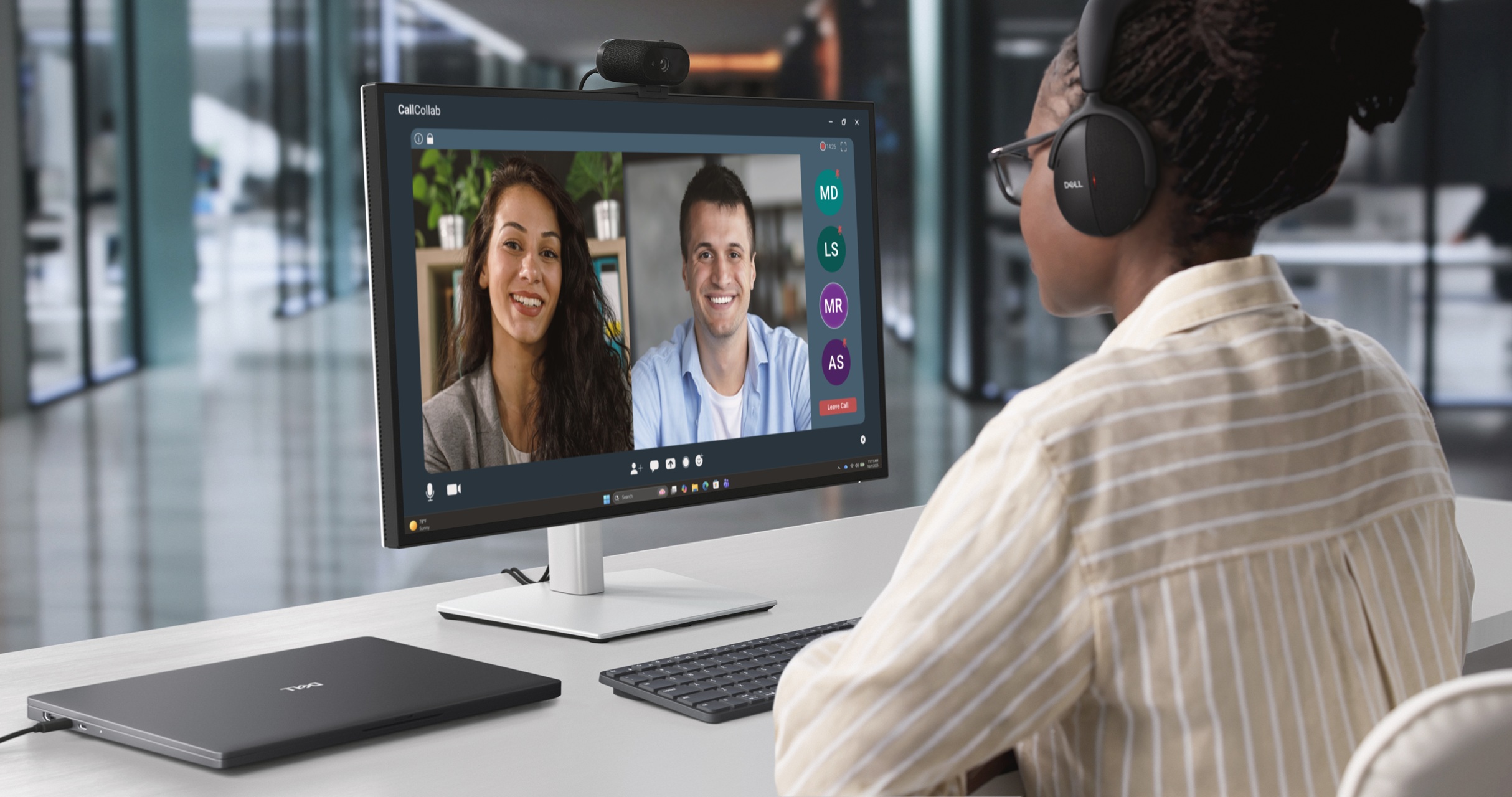 Dell Pro 7 Webcam 4K Lifestyle