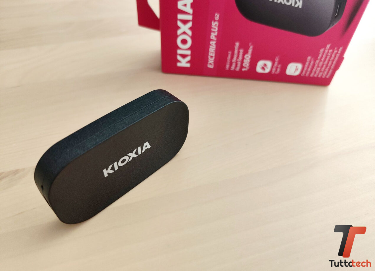 Recensione KIOXIA EXCERIA PLUS G2 2 TB: l'SSD portatile compatto e veloce pensato per ogni dispositivo