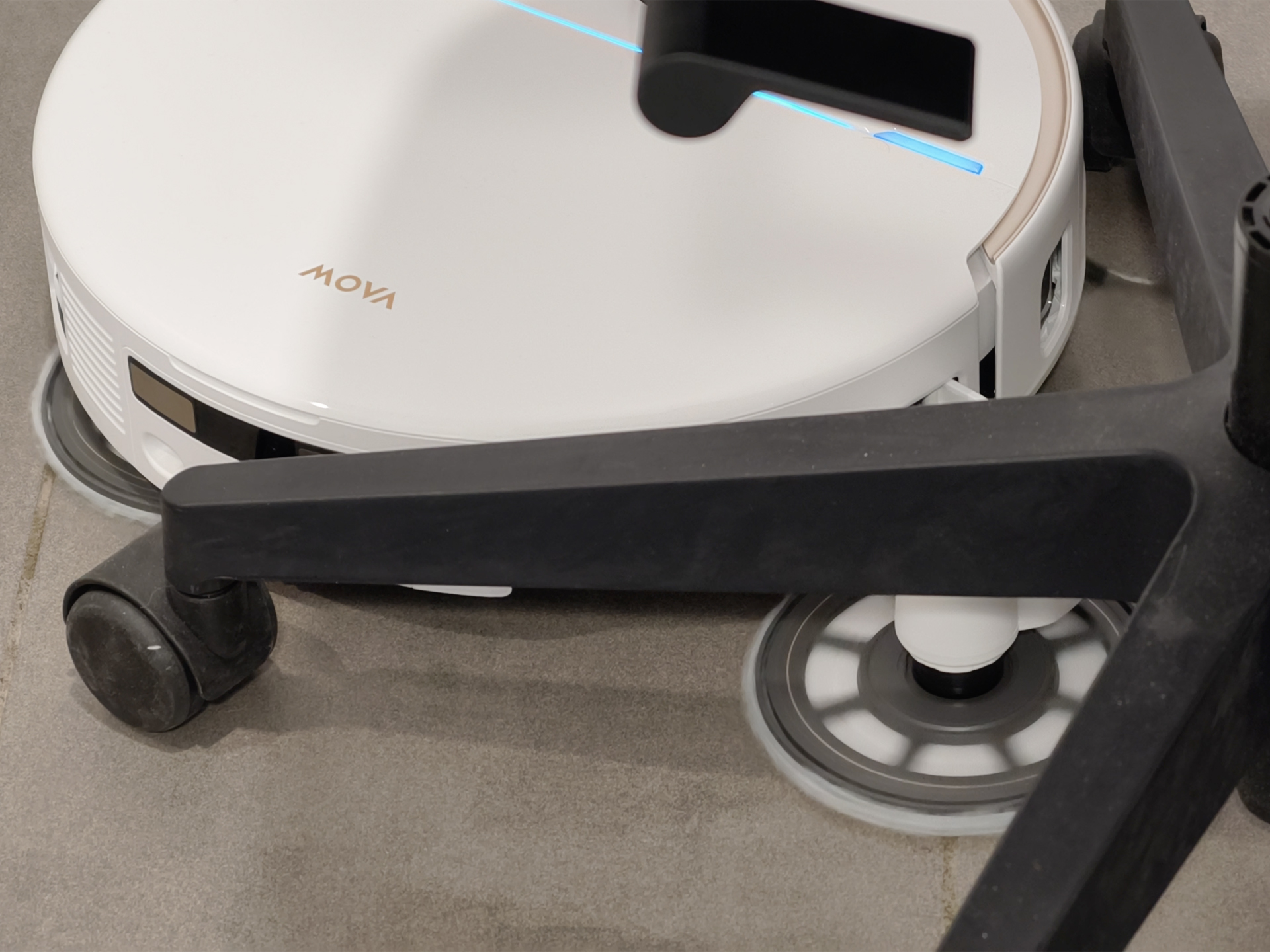 Recensione MOVA V70 Ultra Complete X: il top di gamma che pulisce dove gli altri non arrivano 10