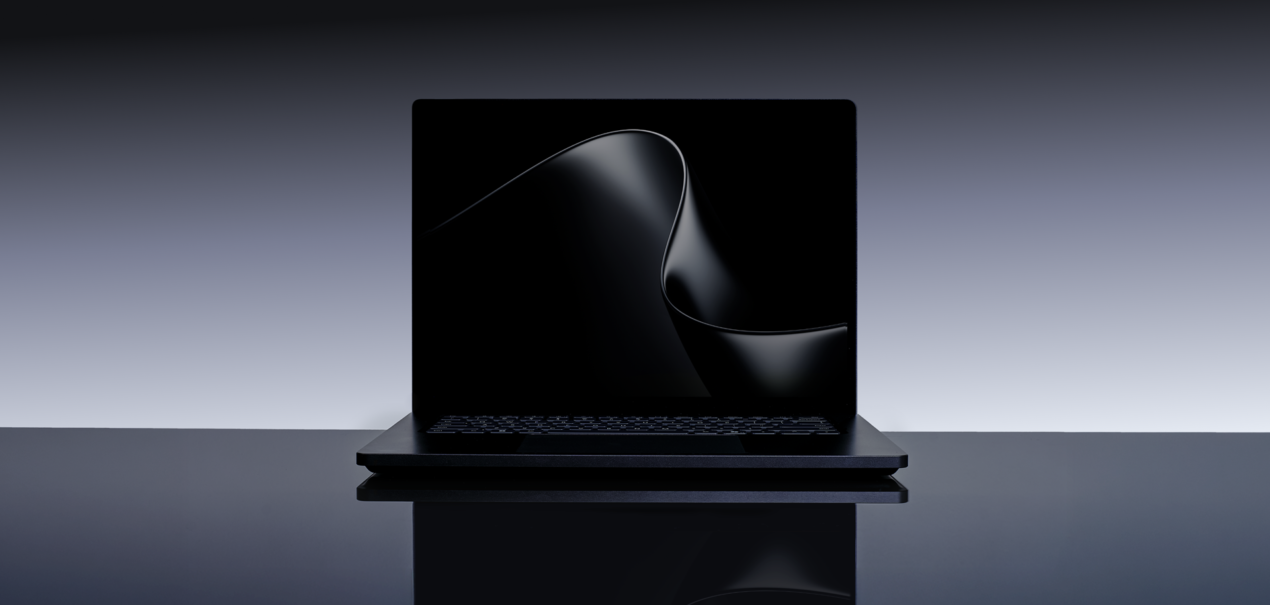 Surface Laptop Ultra ufficiale: il laptop ultra potente di Microsoft con NVIDIA RTX Spark