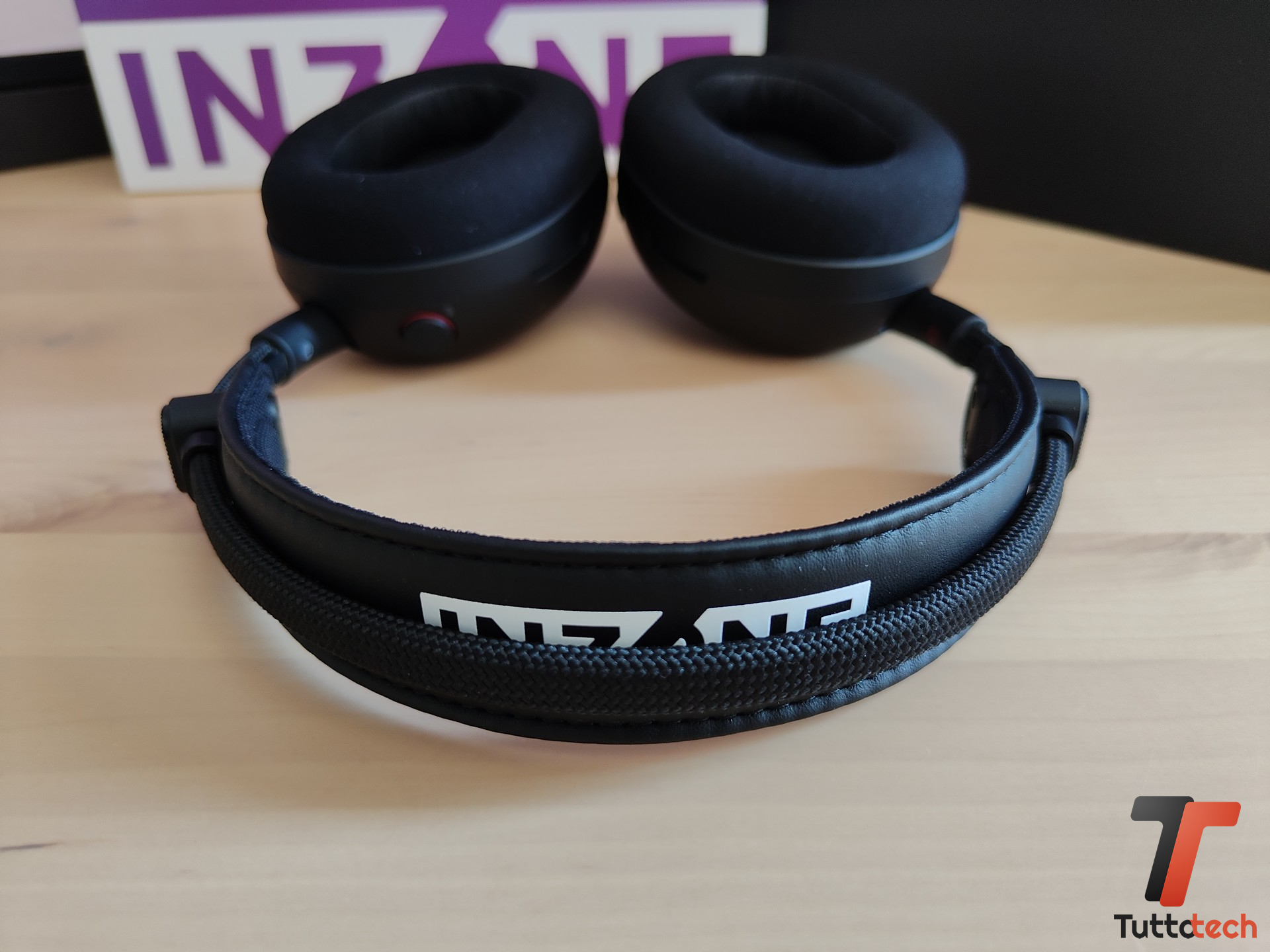 Recensione Sony INZONE H9 II: il comfort incontra il gaming competitivo 5