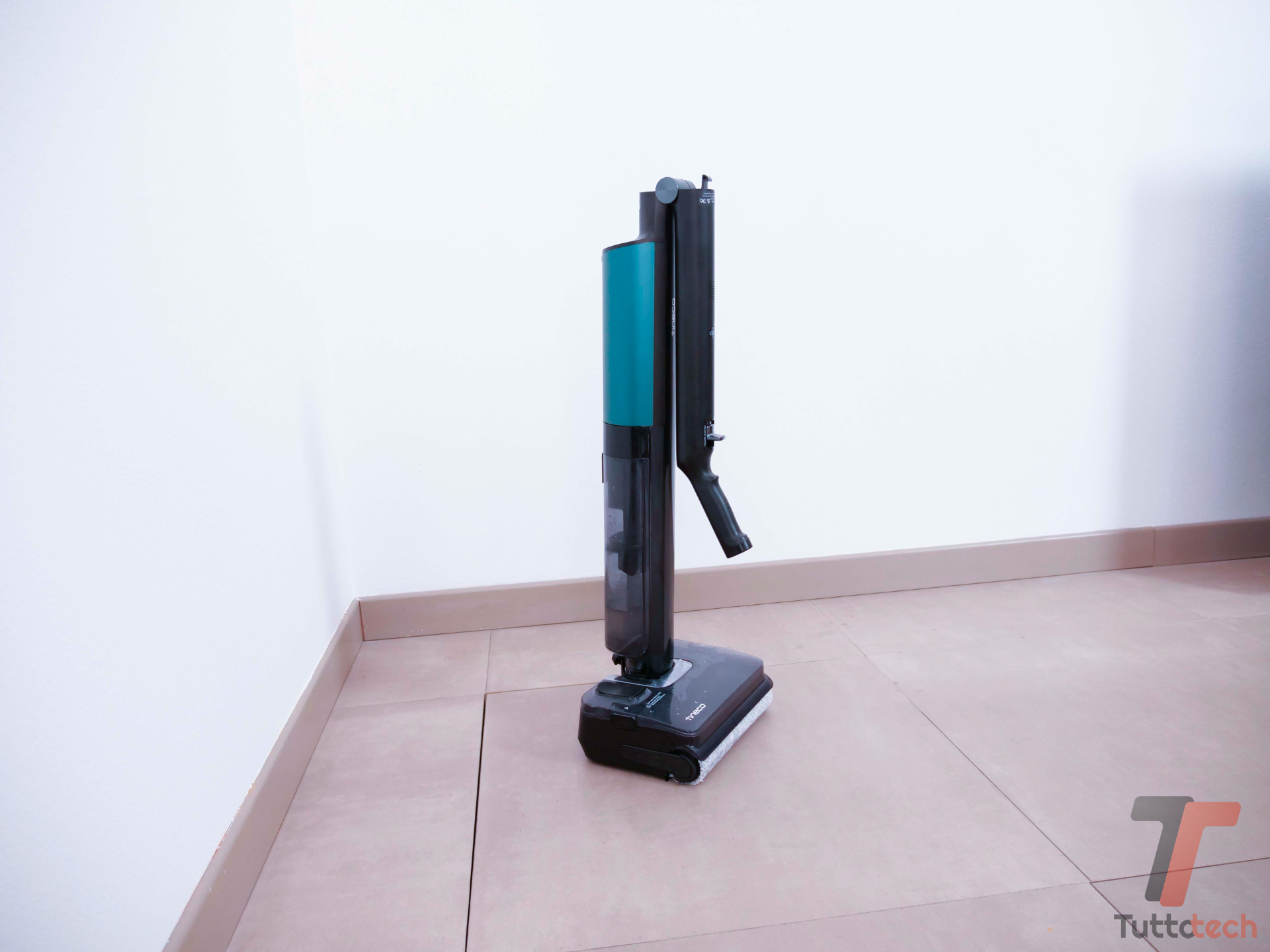 Recensione Tineco FLOOR ONE i7 Fold: la lavapavimenti pieghevole che si infila quasi ovunque 3