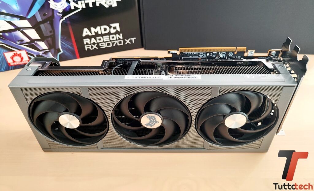 AMD Radeon RX 9070 XT vs Radeon RX 9060 XT 16 GB: gaming, consumi e prezzi 4