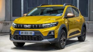 Dacia Sandero Stepway diventa full hybrid, si parte da 20.800€ 1