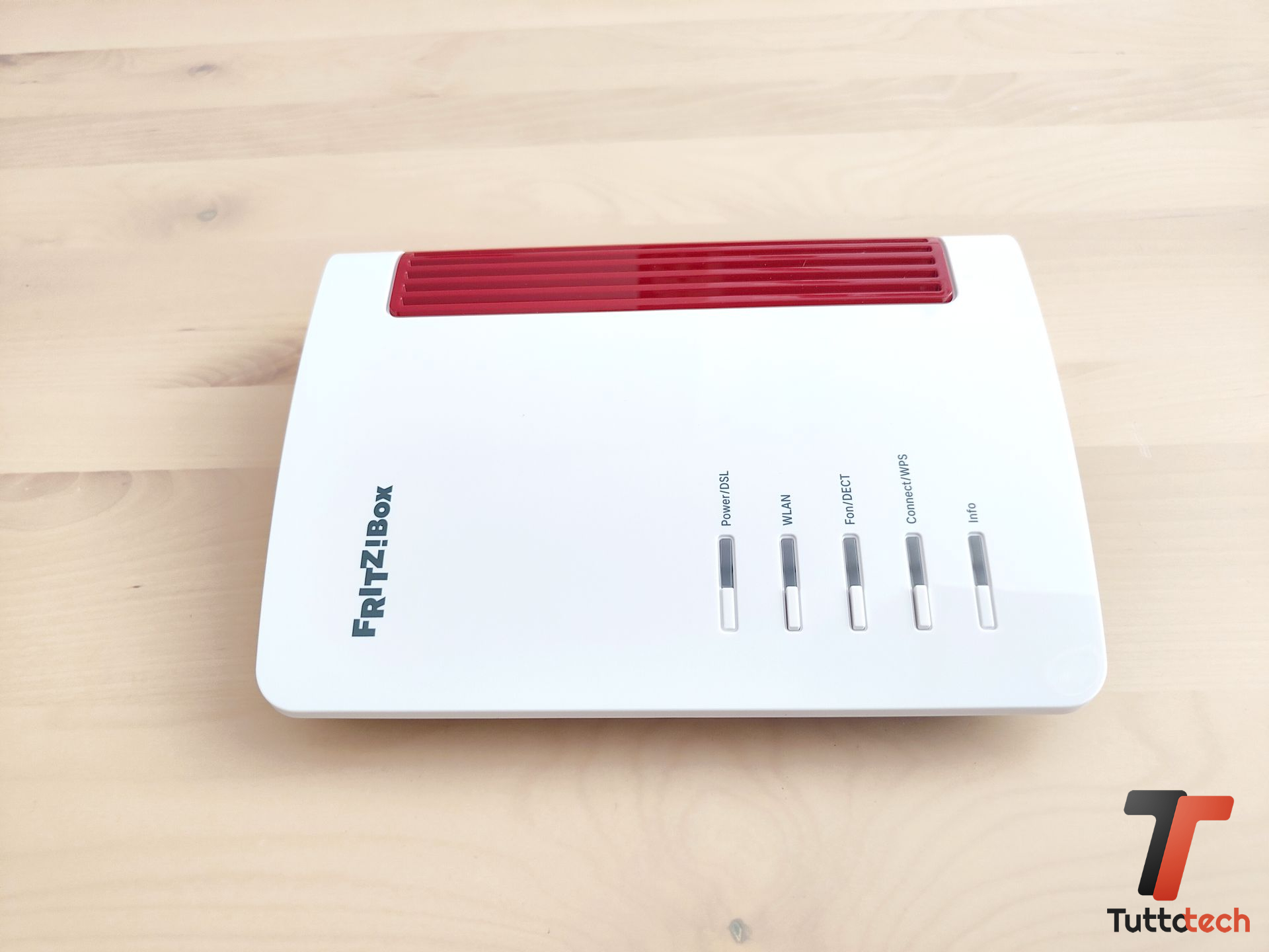 FRITZ!Box 7630: il WiFi 7 diventa finalmente accessibile, ma senza rinunce 1