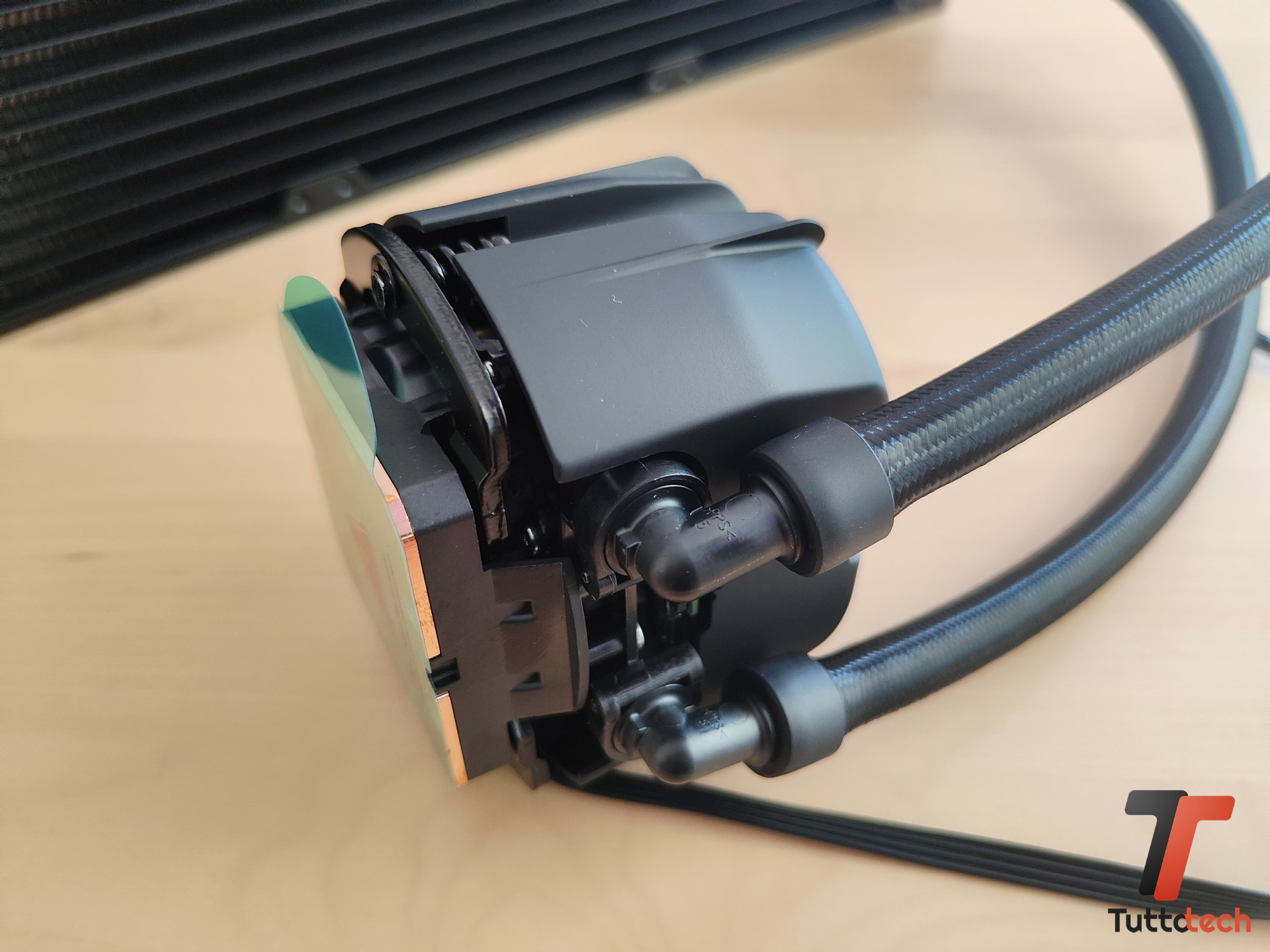 Recensione Noctua NL-LC1-42: mettiamo alla prova il primo dissipatore AiO Noctua da 420 mm 2