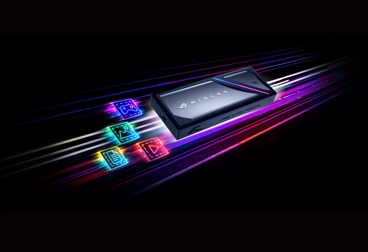 ASUS annuncia ROG Strix Aiolos, l'SSD enclosure USB 20 Gbps con RGB e design tool-less