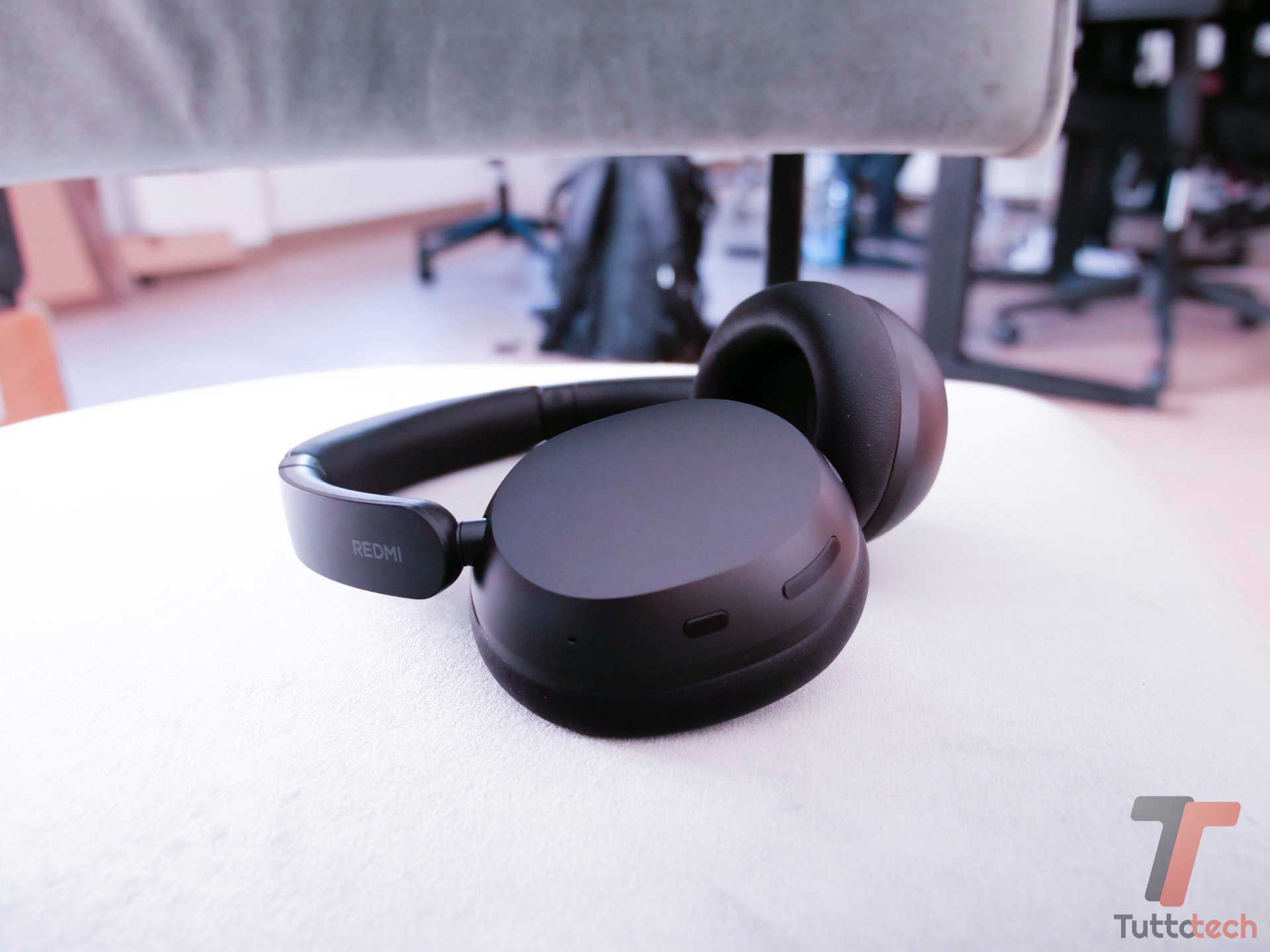 Recensione Redmi Headphones Neo: autonomia record e prezzo contenuto 2