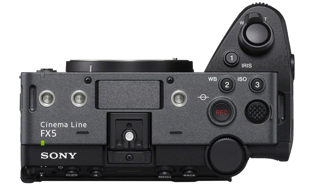 Sony FX5 ufficiale: la nuova Cinema Line porta Open Gate, RAW interno in un corpo ancora più compatto 6