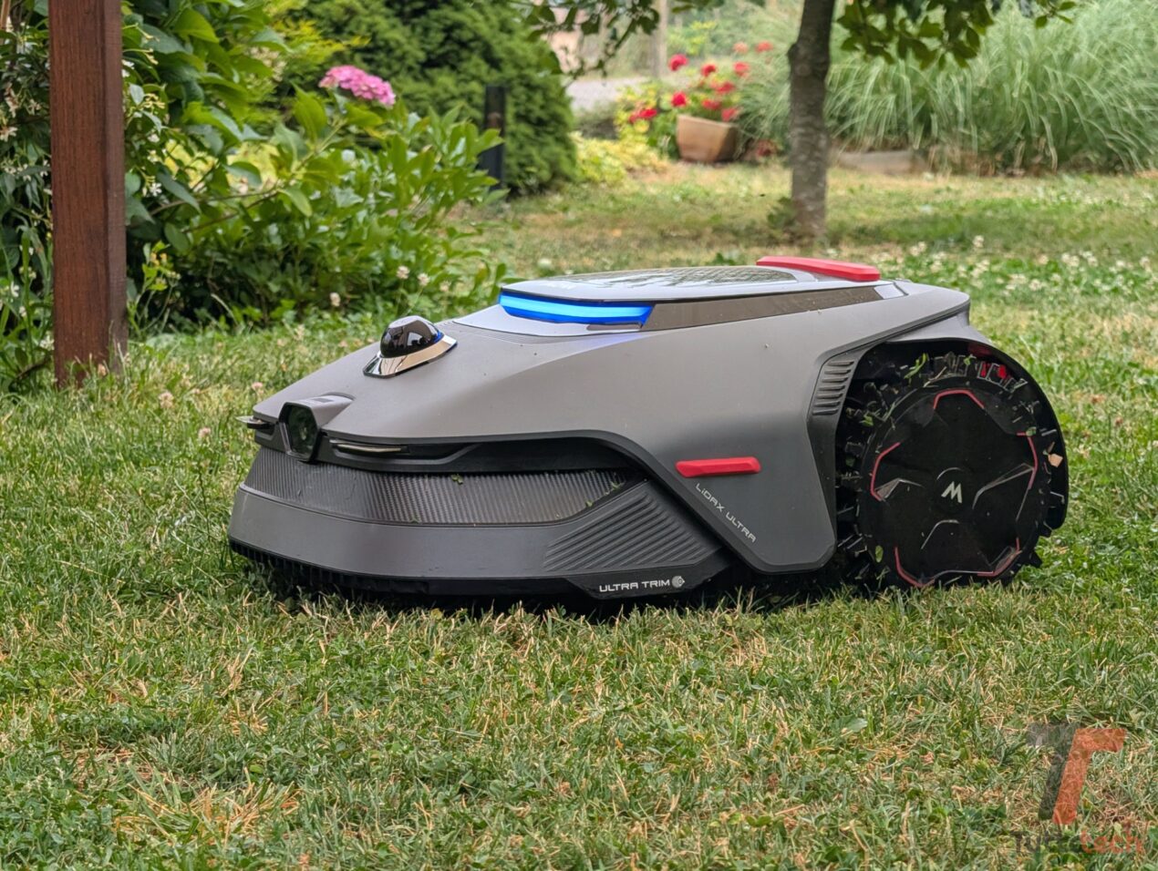 Recensione Mova LiDAX 1200 Ultra: tecnologie al top ma nel concreto qualche incertezza